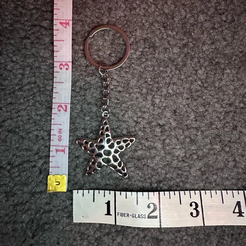 Silver tone starfish charm keychain tropical beach island seastar nautical ocean